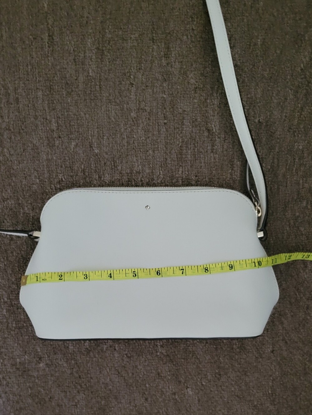 Super Cute Kate Spade White with Golden Tan interior Crossbody Handbag Purse - Picture 3 of 11